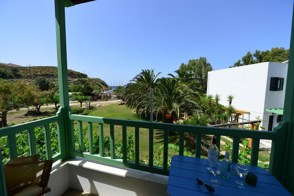 Pegasus Studios & Apartments Skyros Exterior photo